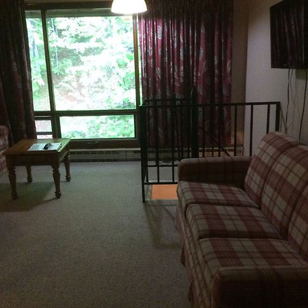 Evergreen Valley Inn Stoneham Luaran gambar